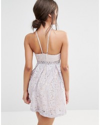 Robe en dentelle violet clair Missguided