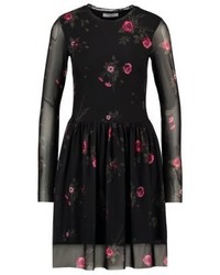 Robe en tulle à fleurs noire Pieces