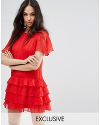 Robe en tulle à volants rouge