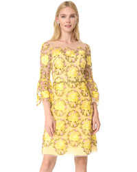 Robe en tulle jaune