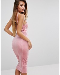 Robe en velours rose PrettyLittleThing