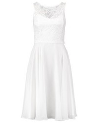 Robe évasée en dentelle blanche Swing