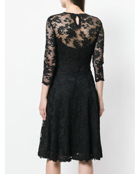 Robe évasée en dentelle noire Olvi´S