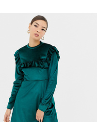 Robe évasée en velours à volants vert foncé