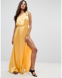 Robe fendue jaune