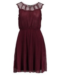 Robe fourreau bordeaux Only