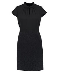 Robe fourreau imprimée léopard noire Comma