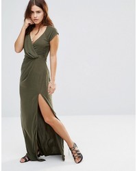 Robe longue en crochet olive The Jetset Diaries