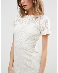 Robe longue en dentelle beige Asos