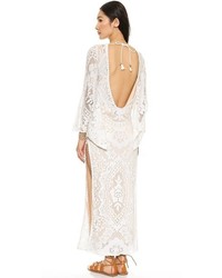 Robe longue en dentelle blanche