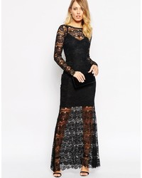 Robe longue en dentelle noire