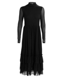 Robe longue en tulle noire NA-KD
