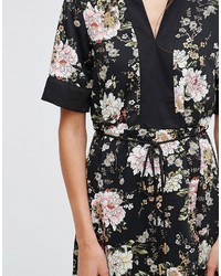 Robe midi à fleurs noire Vero Moda