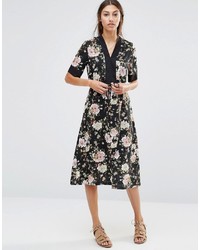 Robe midi à fleurs noire Vero Moda