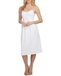 Robe midi en broderie anglaise blanche