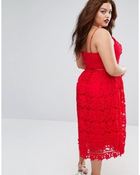 Robe midi en dentelle rouge