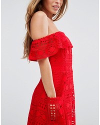 Robe midi en dentelle rouge Asos