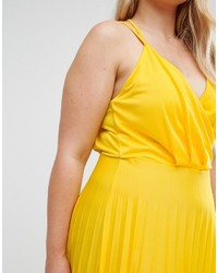 Robe midi plissée jaune Asos