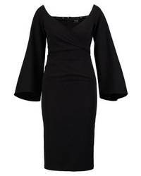 Robe noire Bardot