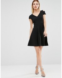 Robe noire Club L