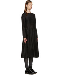 Robe noire Sara Lanzi