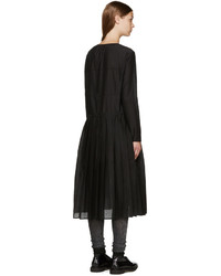 Robe noire Sara Lanzi