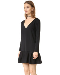 Robe noire Amanda Uprichard