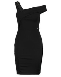 Robe noire GUESS