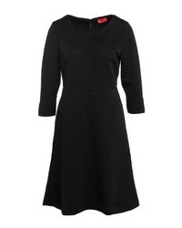 Robe noire Hugo Boss
