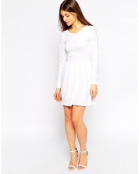 Robe patineuse blanche