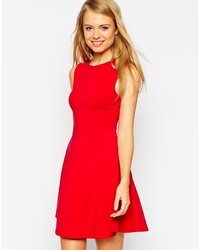 Robe patineuse découpée rouge Asos