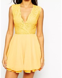 Robe patineuse en dentelle jaune AX Paris