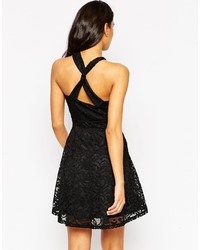 Robe patineuse en dentelle noire Asos