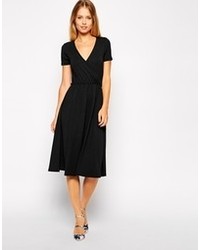 Robe patineuse noire Asos