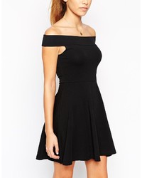 Robe patineuse noire Asos