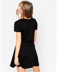 Robe patineuse noire Asos