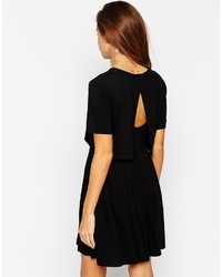 Robe patineuse noire Asos