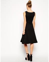 Robe patineuse noire Asos