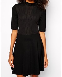 Robe patineuse noire Vero Moda