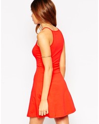 Robe patineuse rouge Asos