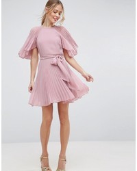 Robe plissée rose Asos