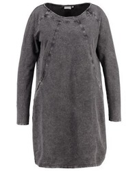 Robe-pull gris foncé Junarose