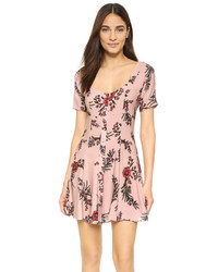 Robe rose Flynn Skye