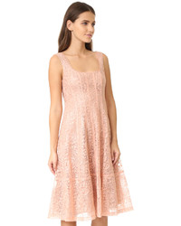 Robe rose Nanette Lepore