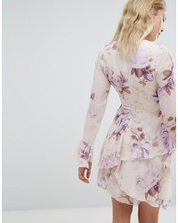 Robe trapèze à fleurs violet clair Missguided