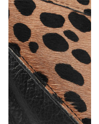 Sac bandoulière en cuir imprimé léopard marron clair Clare Vivier