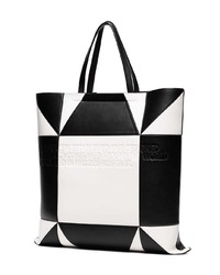 Sac fourre-tout en cuir géométrique noir et blanc Calvin Klein 205W39nyc