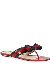 Sandales à rayures horizontales rouges