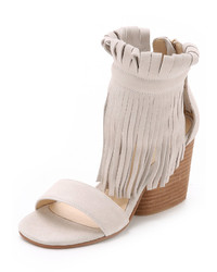 Sandales à talons à franges blanches