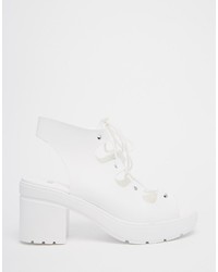 Sandales à talons blanches Asos